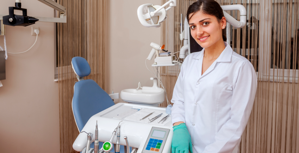 Diş Hekimi Asistanlığı Eğitimi 4.000 TL